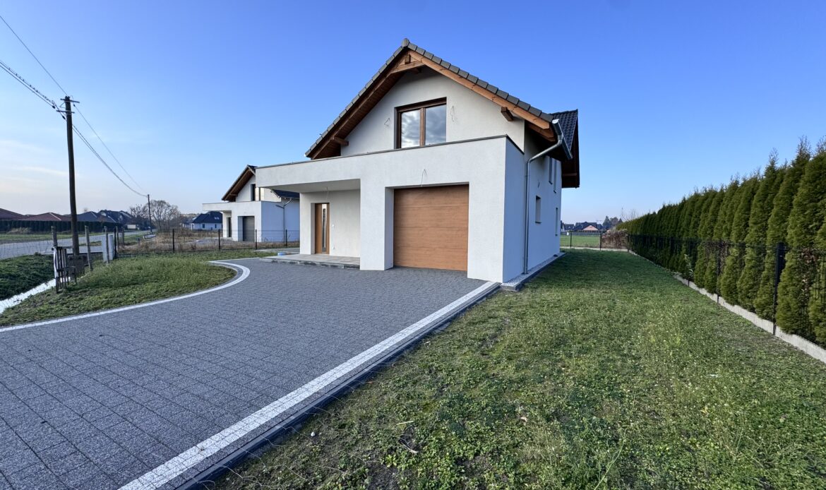 Dom na sprzedaż | 5 pokoi | 201,66 m2 | Opole - Czarnowąsy - ,