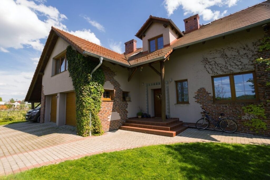 Dom na sprzedaż 280 m² – Dąbrowa obok Opola, Ciepielowice