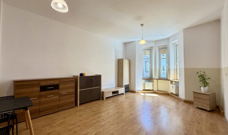 Mieszkania - Mieszkanie na sprzedaż | 69,37 m2 | piwnica | Opole – Centrum