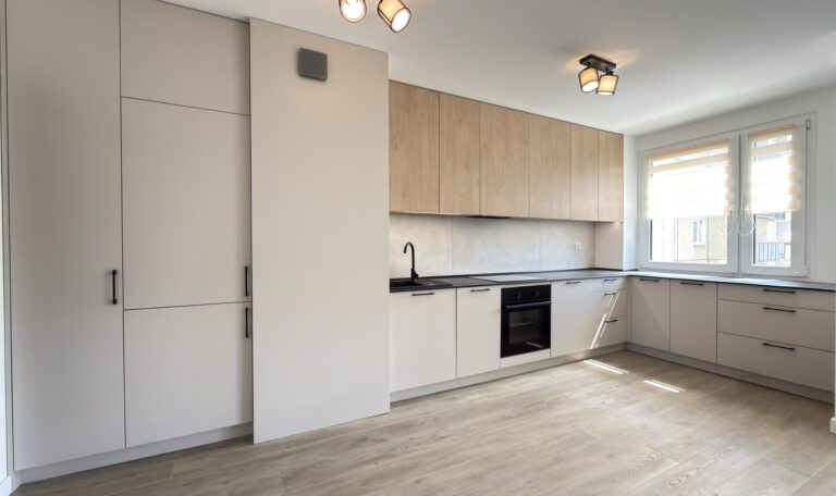 Strona główna - Mieszkanie po generalnym remoncie | balkon | Opole ZWM